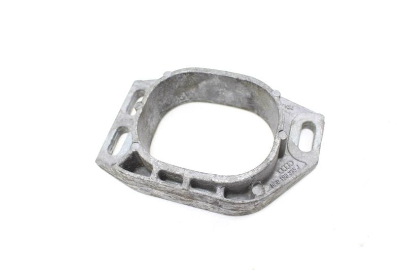Radiator / Core Support Bracket Stop 8E0199335J — Used (SKU 245778)