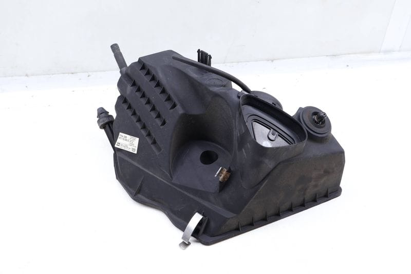 Air Filter Cleaner / Box - Lower Half 4F0133835G — Used (SKU 653486)