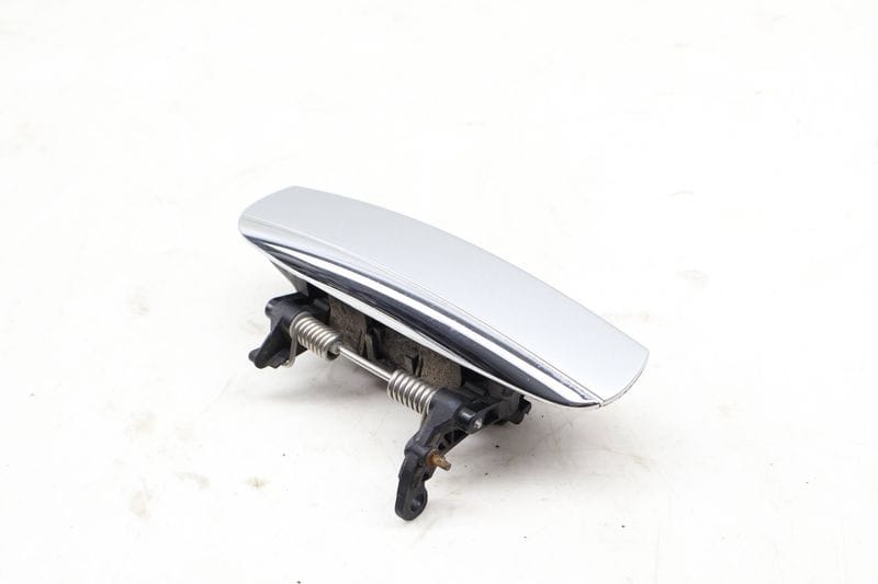 Exterior Door Handle Assembly 4F0837208 — Used (SKU 653652)
