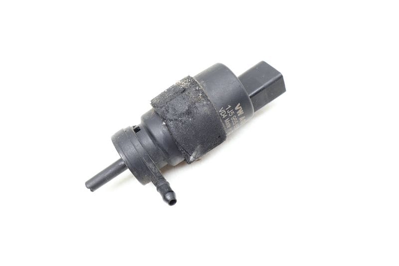 Windshield Washer Pump 1J5955651 — Used (SKU 653311)