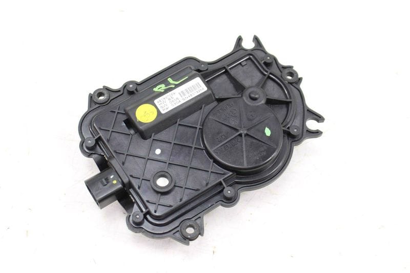 Power Door Lock / Latch 4E0837059 — Used (SKU 184576)