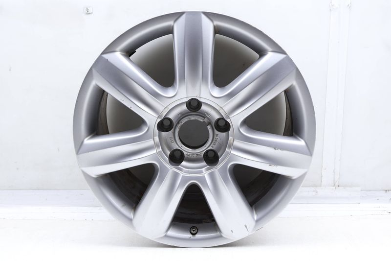 19" Inch Alloy Rim / Wheel - 7-SPOKE 4L0601025C — Used (SKU 671143)