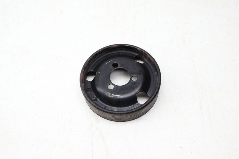Coolant / Water Pump Pulley 021121031D — Used (SKU 671324)