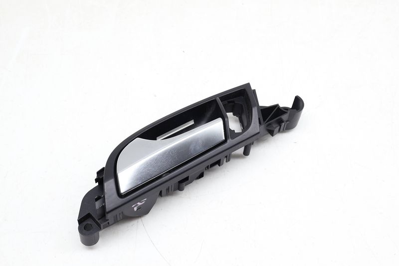 Interior Door Release / Handle 4L0837019 — Used (SKU 671174)