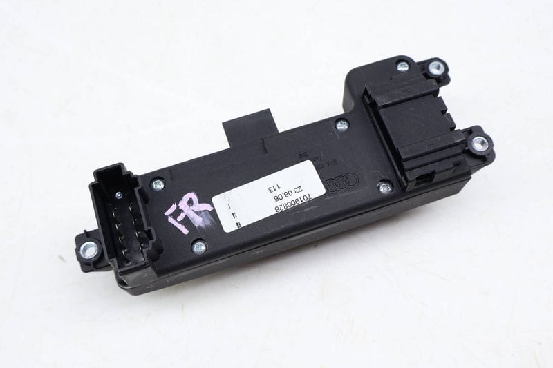 Seat Adjustment Control Switch 4L0959748 — Used (SKU 671293)