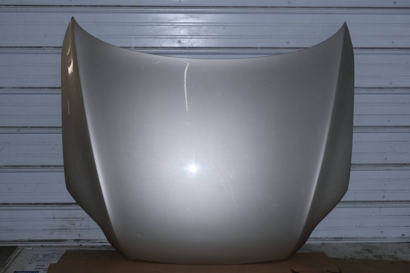 Hood 4L0823029A — Used (SKU 671481)