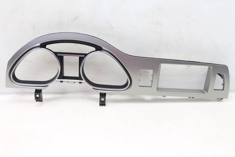 Instrument Cluster / LCD Trim 4L1857115G — Used (SKU 195173)