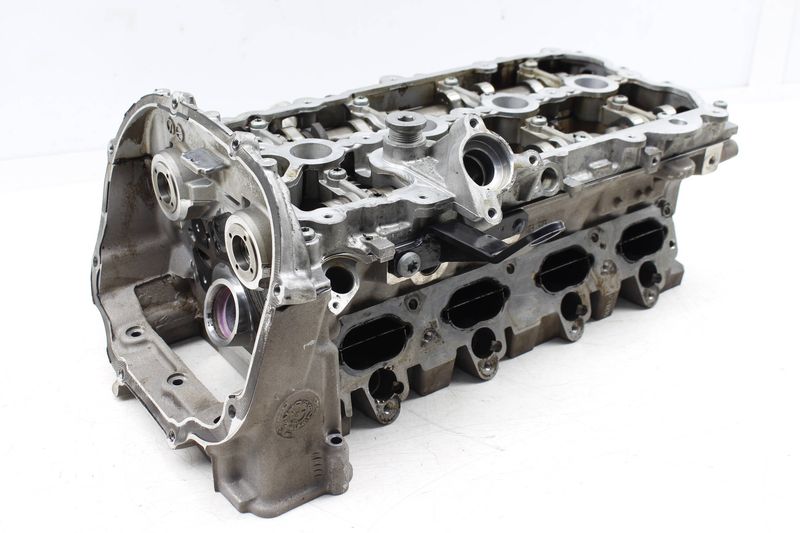4.2L Engine Cylinder Head 079103063CB — Used (SKU 293157)