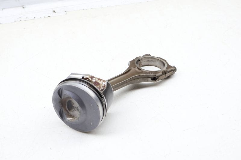 Piston w/ Connecting Rod 03H107065F — Used (SKU 671353)