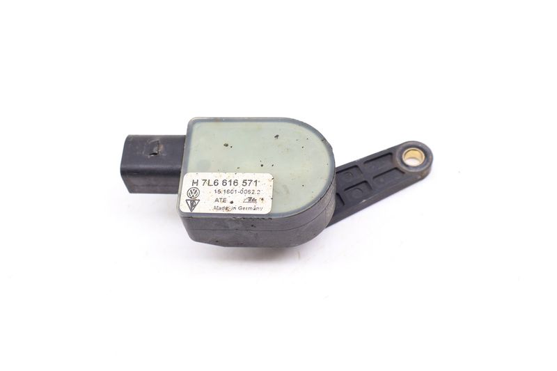 Headlight Leveling Sensor 7L6616571 — Used (SKU 671577)