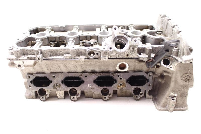 4.2L Engine Cylinder Head 079103064CB — Used (SKU 243175)