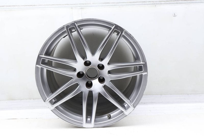 19" Inch Alloy Rim / Wheel 8E0601025AG — Used (SKU 713283)