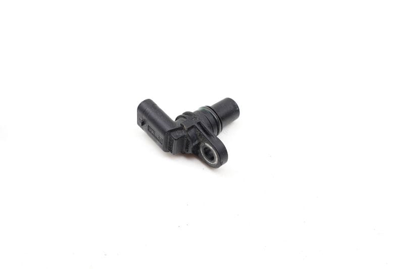 Cam / Camshaft Position Sensor 07L905163A — Used (SKU 713043)