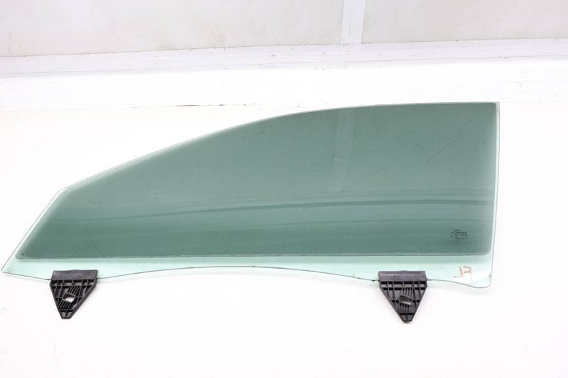 Door Window Glass 8E0845021D — Used (SKU 713358)