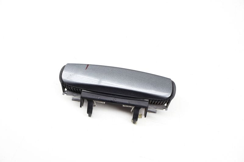 Exterior Door Handle Assembly 8E0839207 — Used (SKU 713101)