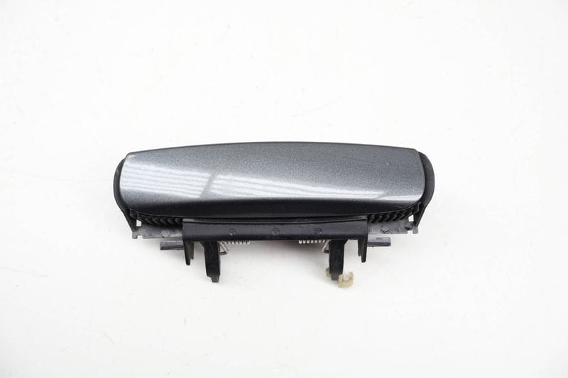 Exterior Door Handle Assembly 8E0839207 — Used (SKU 713103)