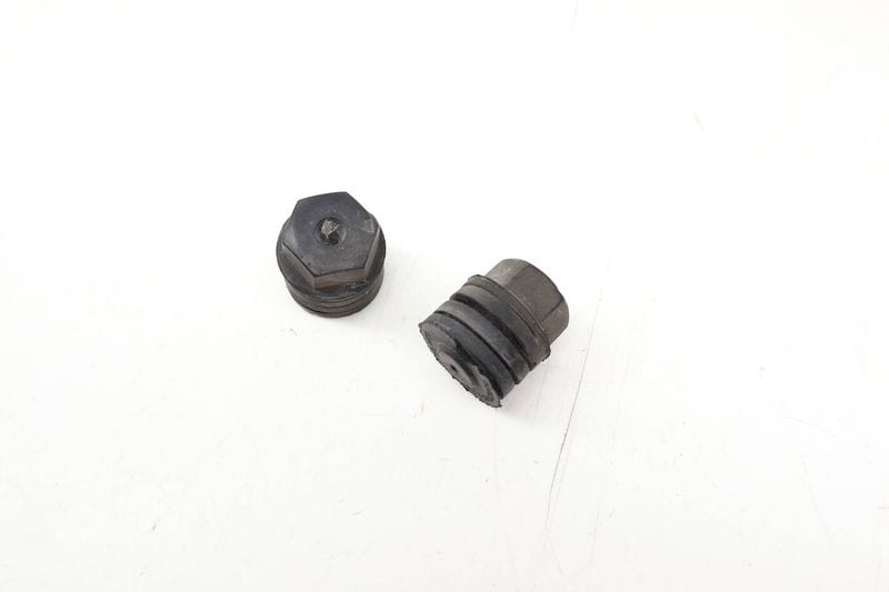 Hood Jounce Bumper / Stop Set (2) 8D0823481 — Used (SKU 713048)