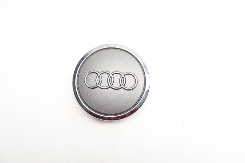 Wheel Center Cap 4B0601170A — Used (SKU 712883)