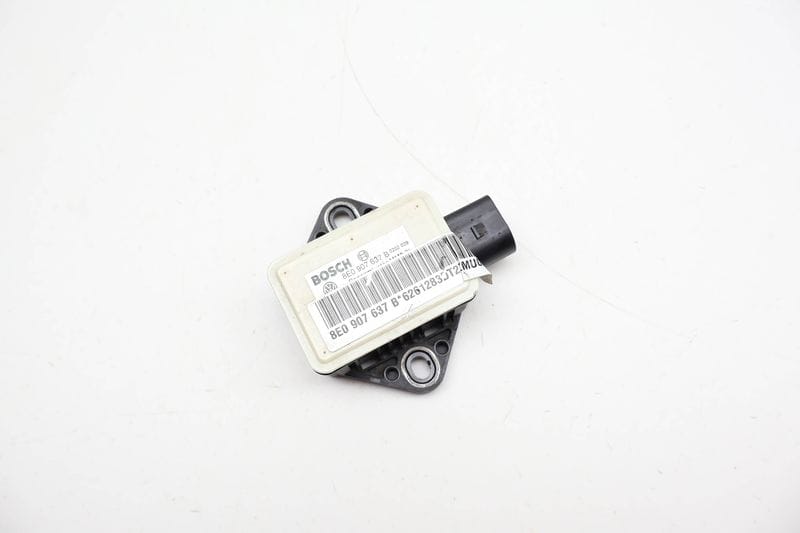 Yaw Rate / ESP Combi Sensor 8E0907637B — Used (SKU 712812)