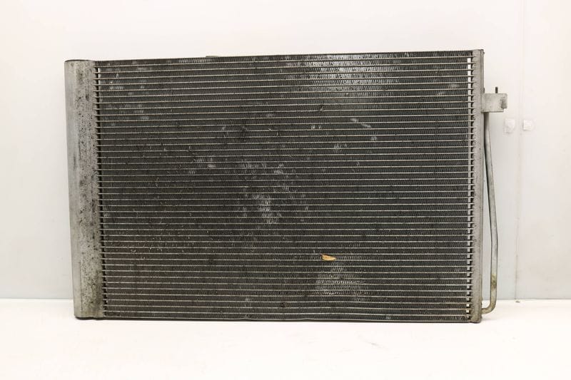 AC Condenser 64509122825 — Used (SKU 415867)