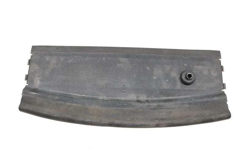 Lower Engine Air Duct / Cover 51717050651 — Used (SKU 415515)