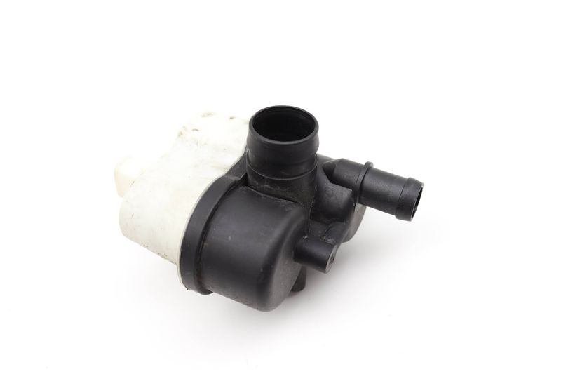 Leak Detection Pump / Ldp 16137193479 — Used (SKU 557276)