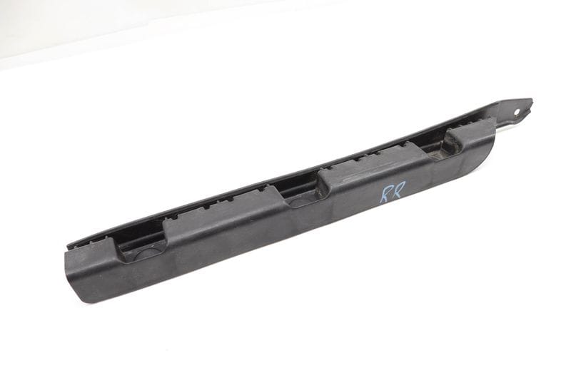 Bumper Mount / Bracket 51123400954 — Used (SKU 556219)