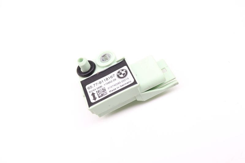 Door Impact / Airbag Crash Sensor 65779118167 — Used (SKU 556172)