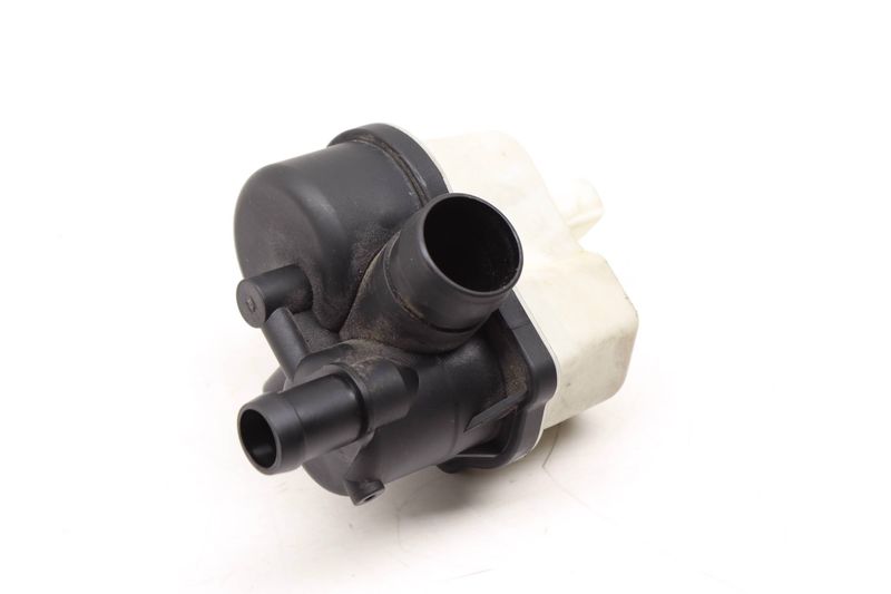 Leak Detection Pump / Ldp 16137193479 — Used (SKU 457275)