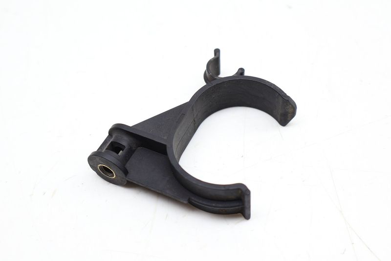 Coolant Distributor Tube / Line Holder / Bracket 99710641301 — Used (SKU 693166)