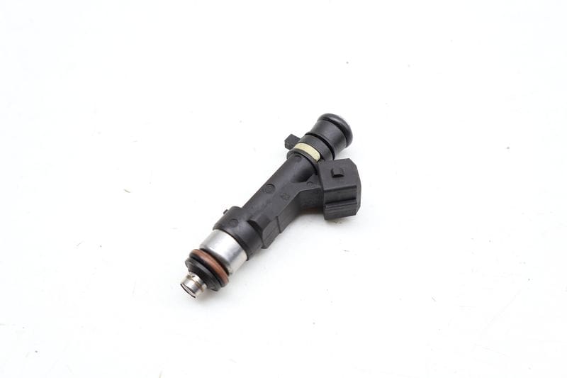 Fuel Injector 99760512300 — Used (SKU 693135)