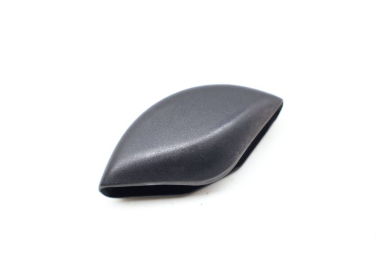 Seat Belt Clip Cover / Trim 98780354100 — Used (SKU 693098)