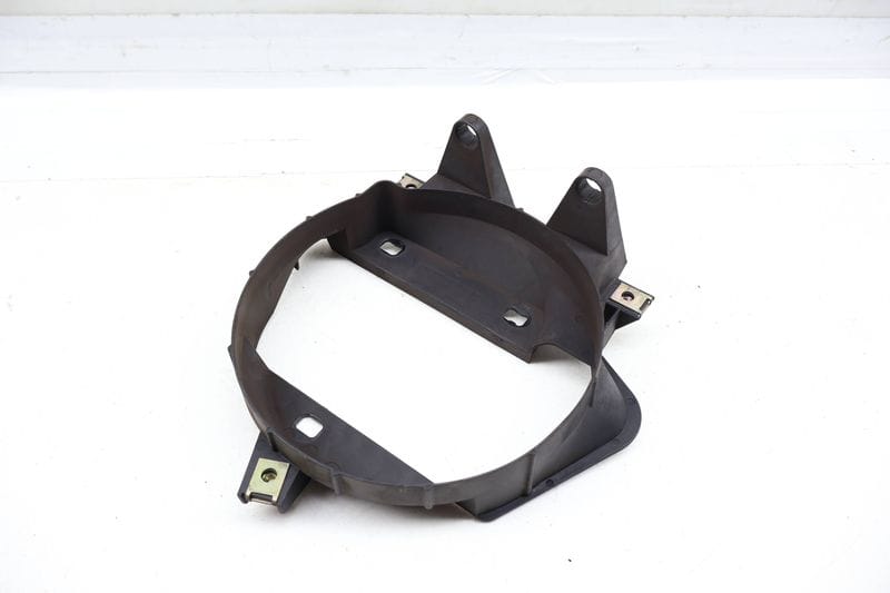 Radiator Fan Housing / Shroud 98657535600 — Used (SKU 693275)