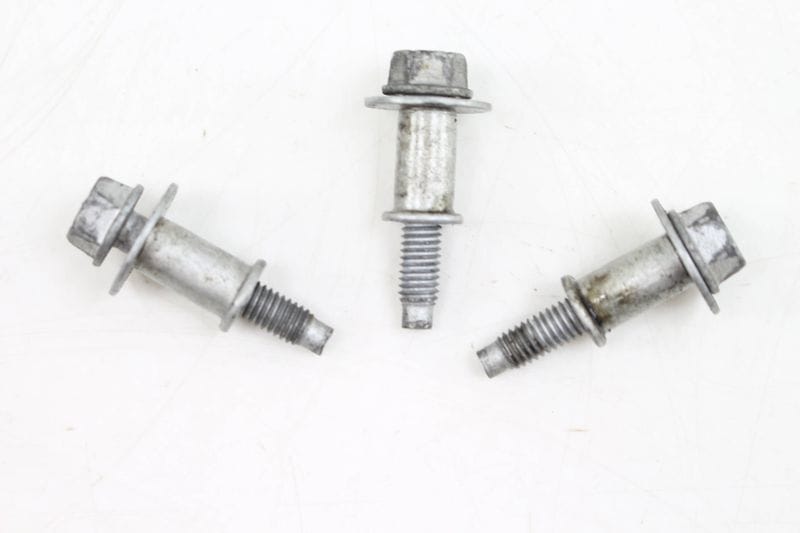 Valve Cover Screw / Bolt Set 070103821 — Used (SKU 220187)