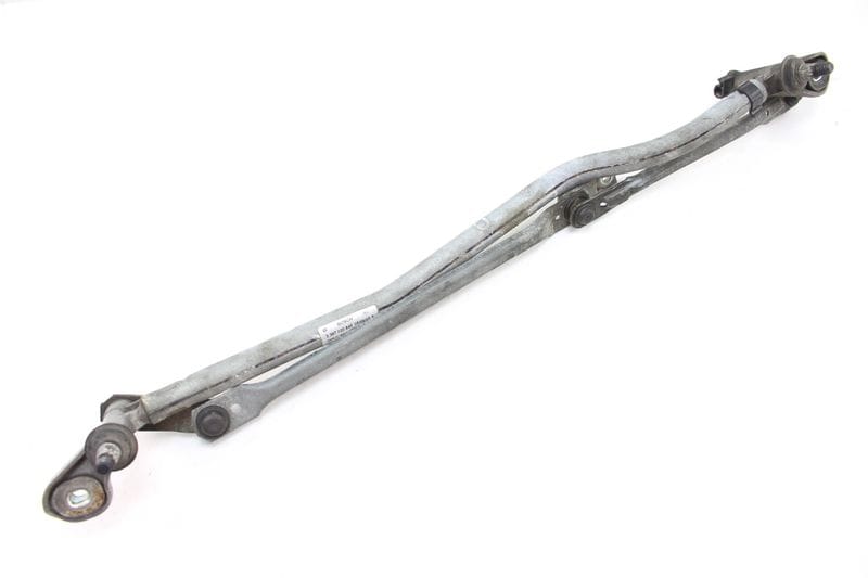 Windshield Wiper Transmission / Bracket 8E1955023E — Used (SKU 174468)
