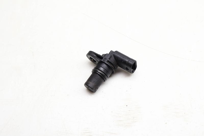 Cam / Camshaft Position Sensor 07L905163A — Used (SKU 645790)