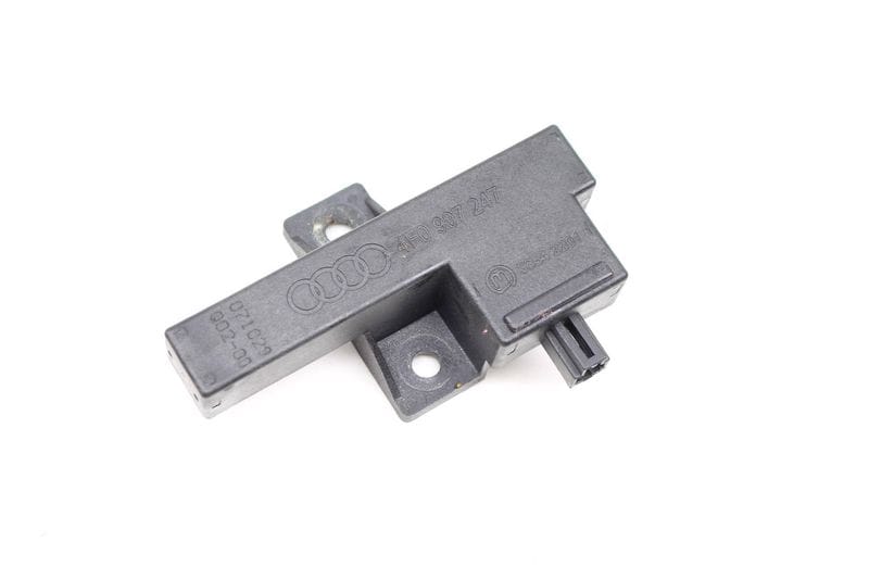 Kessy / Keyless Entry Antenna 4F0907247 — Used (SKU 236573)