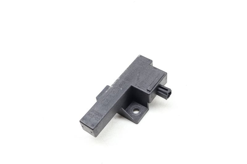 Kessy / Keyless Entry Antenna 4F0907247 — Used (SKU 645543)