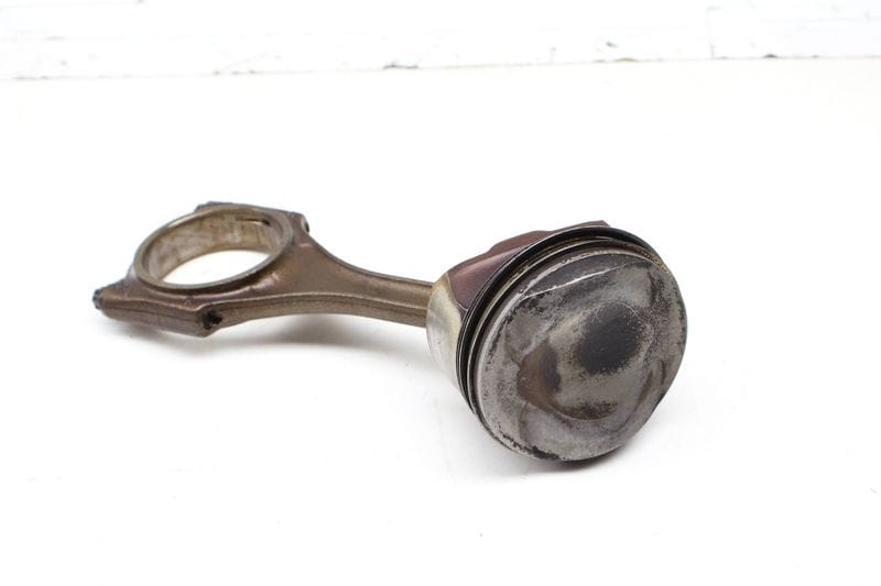 Piston / Connecting Rod 06E107065CK — Used (SKU 703868)