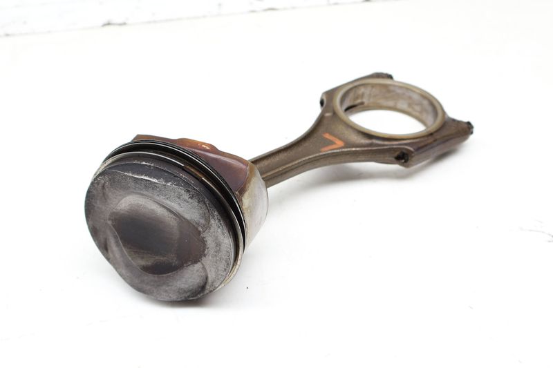 Piston / Connecting Rod 06E107065CK — Used (SKU 703869)