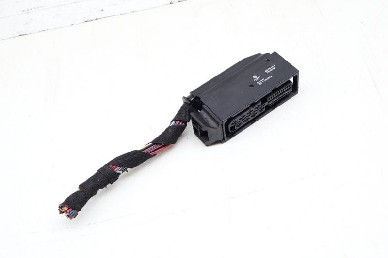 Parking Brake Module Wiring Connector / Pigtail 4F0973863A — Used (SKU 703685)