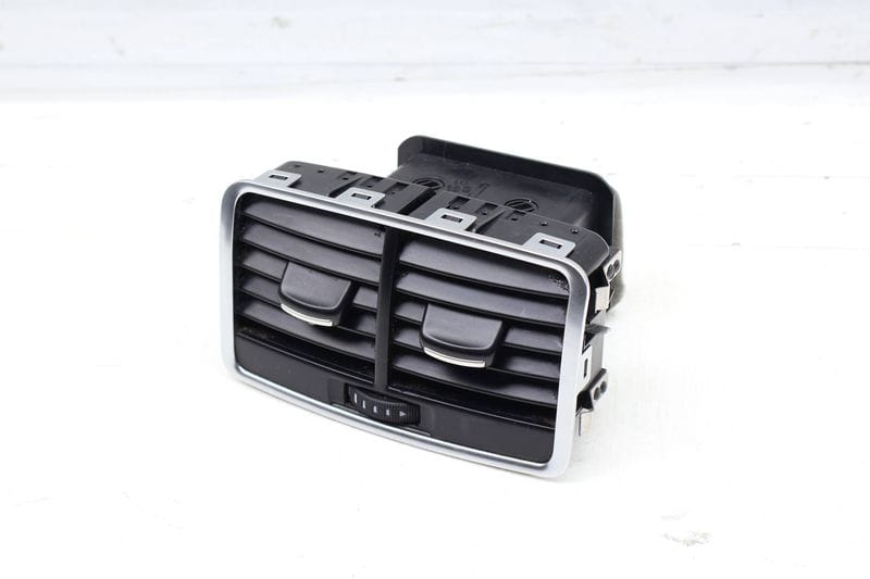 Center Console Air Vent 4F0819203C — Used (SKU 703756)