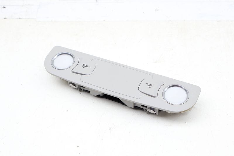 Dome Reading Light 4L0947111B — Used (SKU 703736)