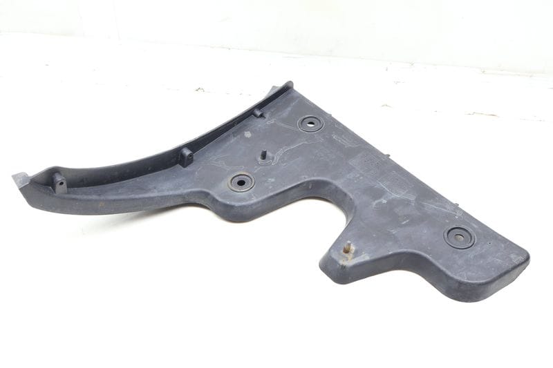 Bumper Guide / Bracket 4F5807454 — Used (SKU 645644)