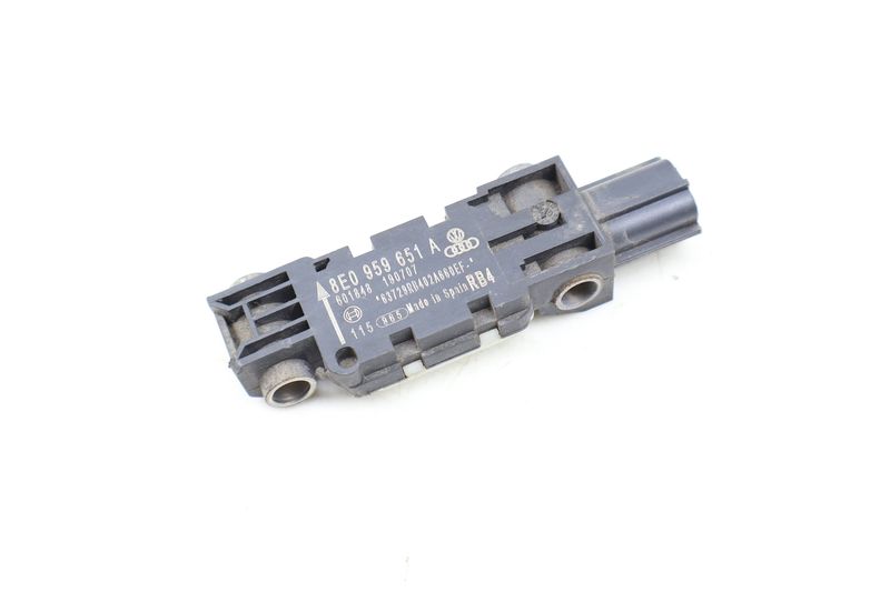 Impact / Crash Sensor 8E0959651A — Used (SKU 684669)