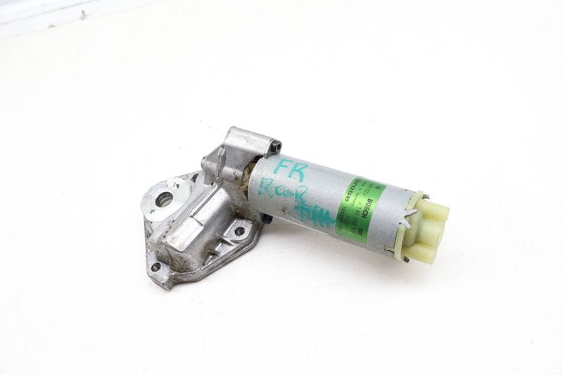 Rear Tilt Seat Motor w/ Transmission 8E0959112 — Used (SKU 684469)