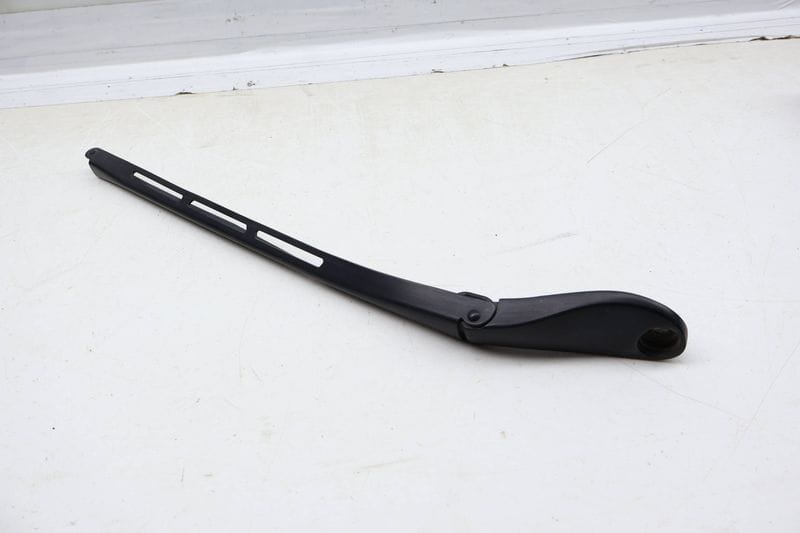 Windshield Wiper Arm 4E1955407C — Used (SKU 684458)