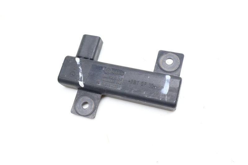 Keyless Entry / Start Authorization Antenna 3D0909133E — Used (SKU 684267)