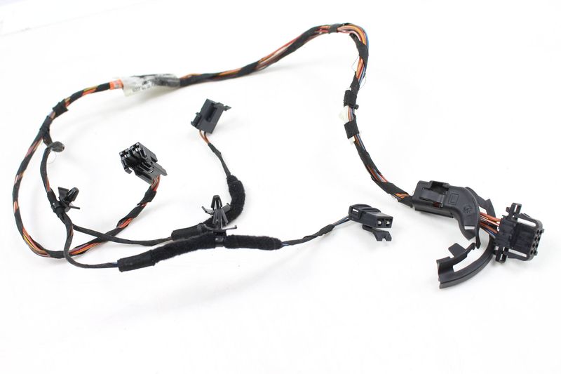 Seat Backrest Wiring Harness 8E0971447D — Used (SKU 213140)