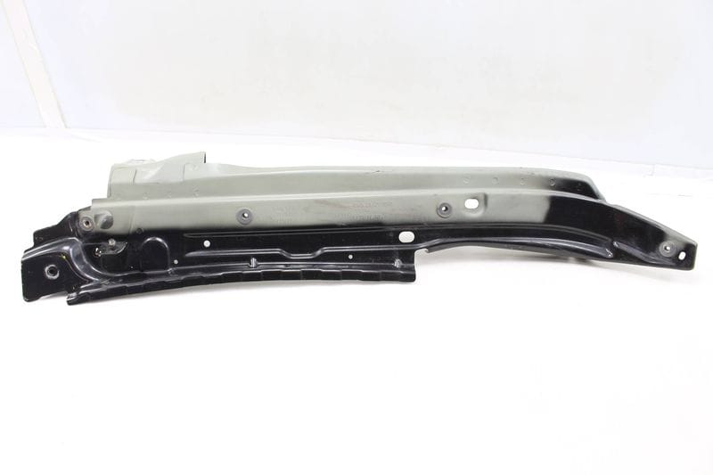 Upper Fender Mount / Bracket 4L0805158A — Used (SKU 212819)